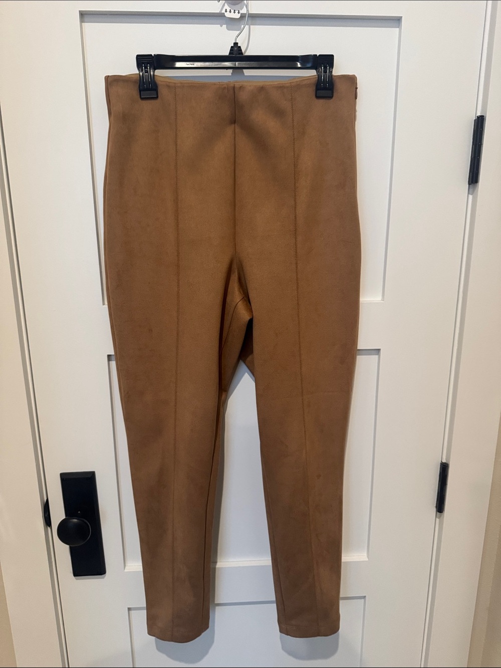 Ann Taylor SZ L Faux Suede Camel Legging Pants